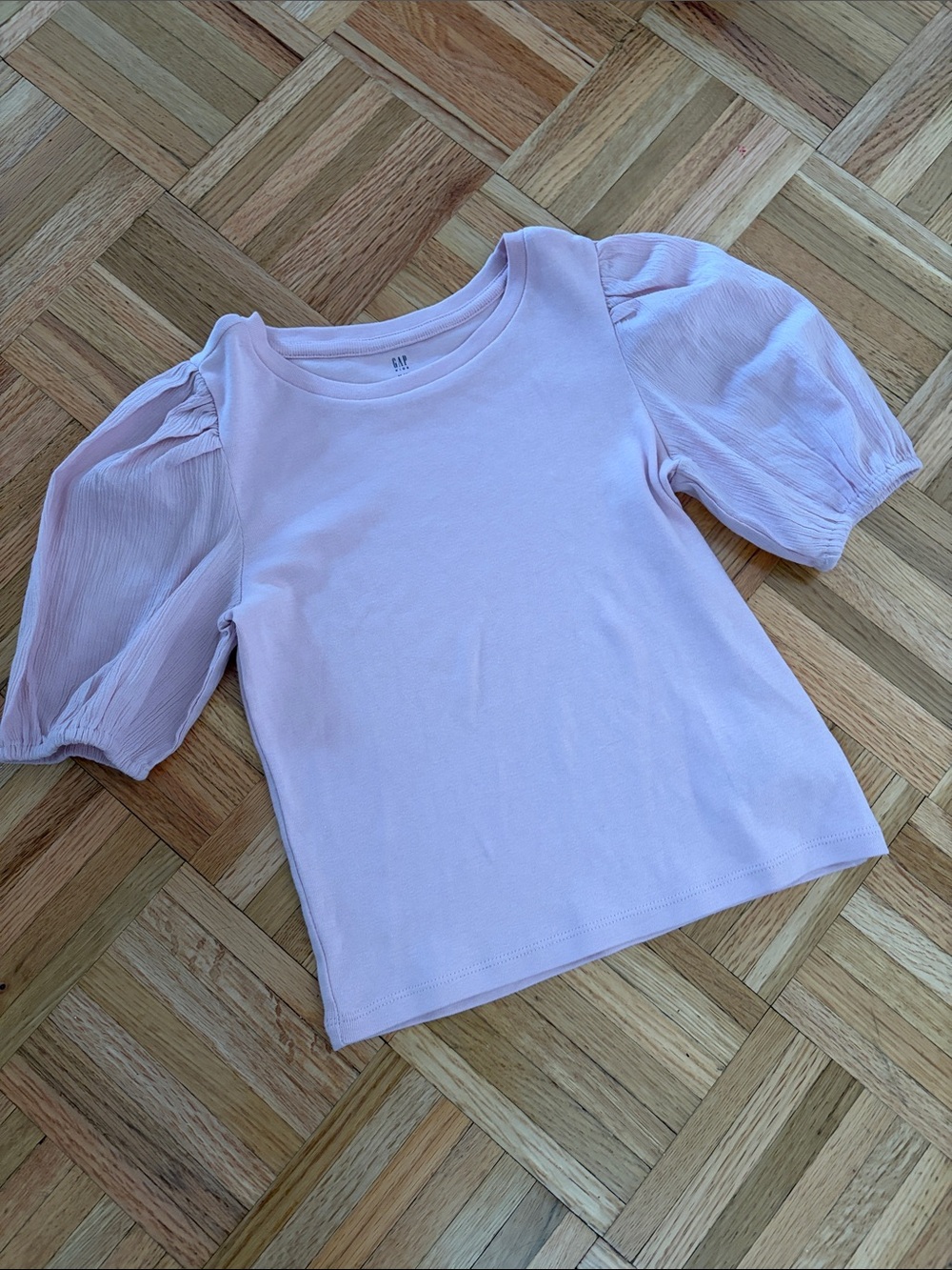 GAP Puff Sleeve Light Pink Top / Tee - Girls Size Medium (8)